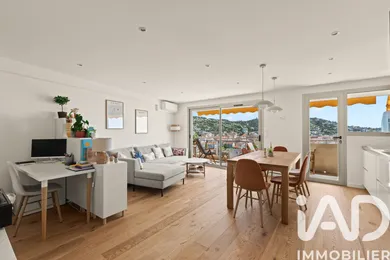 Apartment in Cannes (06400)