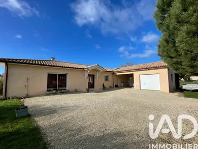 Traditional house in Varennes (24150)