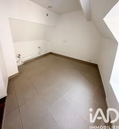 Apartment in Mennecy (91540)