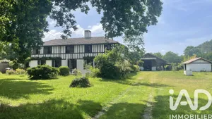 Maison traditionnelle à Parentis-en-Born (40160)
