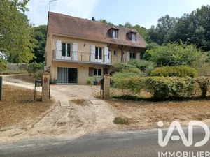 Traditional house in Saint-Crépin-et-Carlucet (24590)