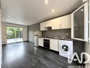 Apartment in Aubergenville (78410)