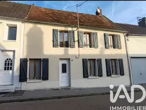 Maison à Oulchy-le-Château (02210)