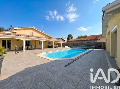 Maison à Vernet (31810)