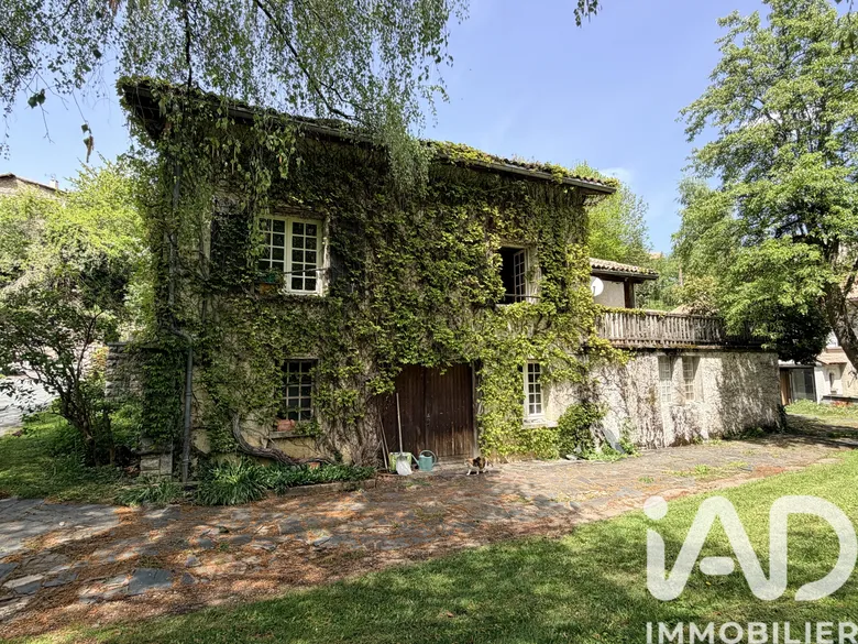 Maison 5 pièces 219 m² · à Belcaire · 219 m² · 210 000 €