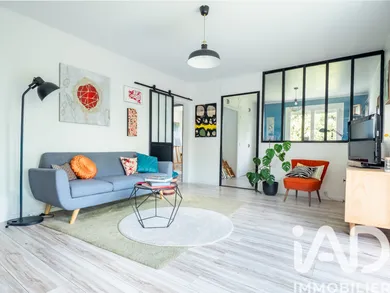 Apartment in Rezé (44400)