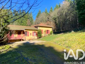 House in Ronno (69550)
