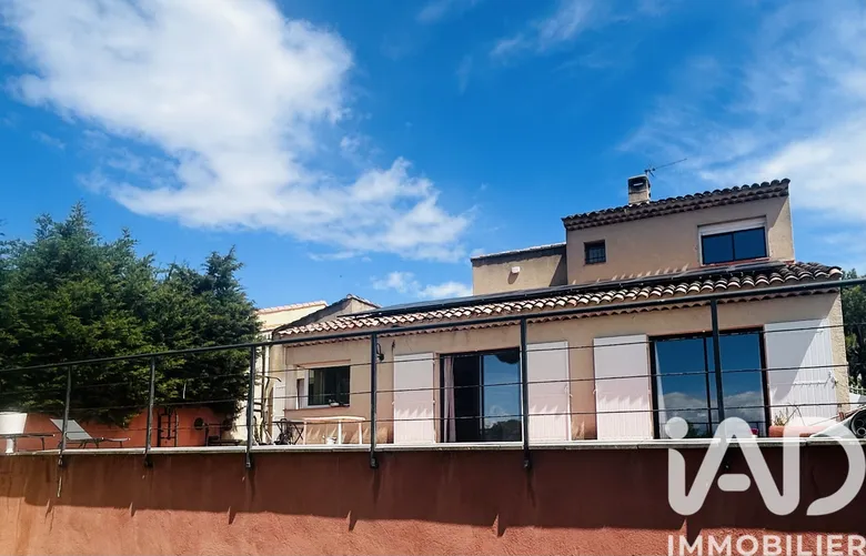 Maison 6 pièces 148 m² · à Salon-de-Provence · 148 m² · 735 000 €