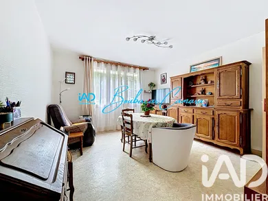 Apartment in Houilles (78800)