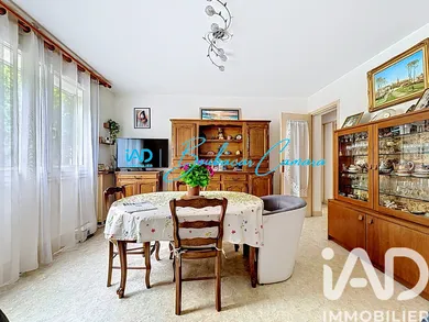 Apartment in Houilles (78800)