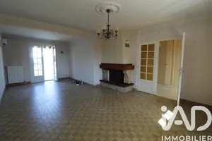 Detached house in La Chapelle-Saint-Aubin (72650)