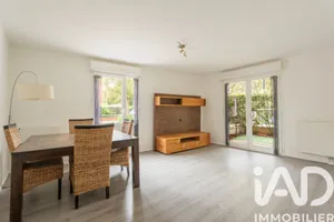 Apartment in Guyancourt (78280)