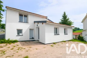 Maison à Saint-Pierre-Laval (42620)