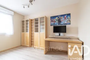 Apartment in Bonnières-sur-Seine (78270)