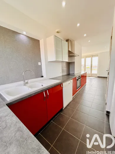Apartment in Troyes (10000)
