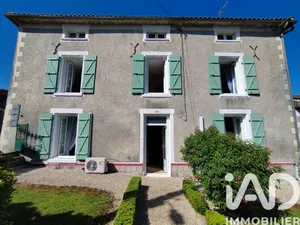 Maison de village à Saint-Paul-en-Gâtine (79240)