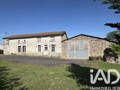 Maison de village à Saint-Hilaire-de-Voust (85120)