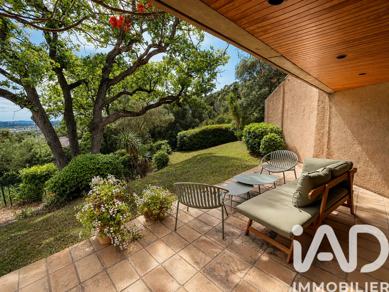 Vente maison à Hyères (83400) : maison d'architecte 6 pièces 174 m² - 2026291 — 6