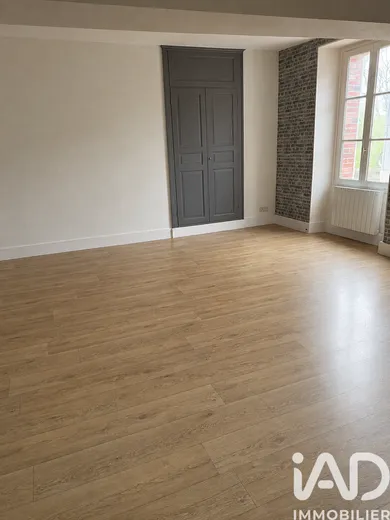 Immeuble à Hautvillers (51160)