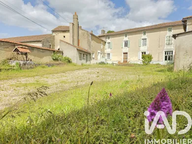 House in Neuville-de-Poitou (86170)