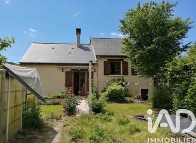 House in Mayenne (53100)