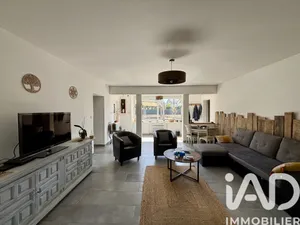 Townhouse in Terrasson-Lavilledieu (24120)