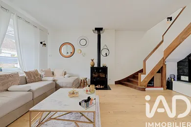 Maison traditionnelle à Presles-en-Brie (77220)