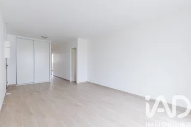 Apartment in Chilly-Mazarin (91380)