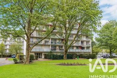 Apartment in Chilly-Mazarin (91380)