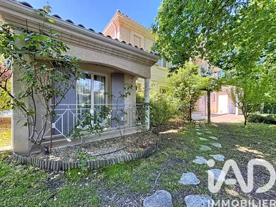 House in Blanquefort (33290)