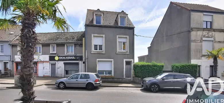 Immeuble 3 pièces 152 m² · à Boulogne-sur-Mer · 152 m² · 167 500 €