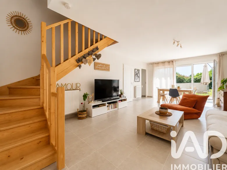 Maison 4 pièces 85 m² · à Vidauban · 84,9 m² · 304 000 €