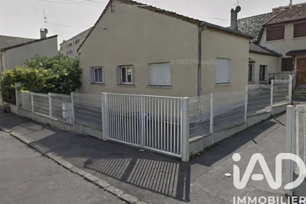Immeuble à Montreuil (93100) photo 2