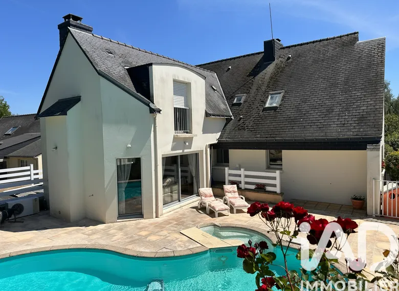 Maison 9 pièces 187 m² · à Taupont · 187,1 m² · 395 000 €