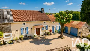 Maison à Chalais (24800)