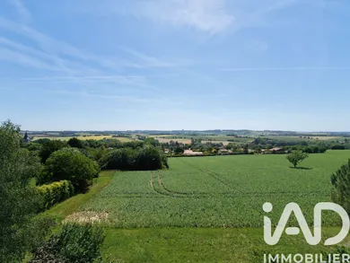 Maison à Saint-Amant-de-Boixe (16330)