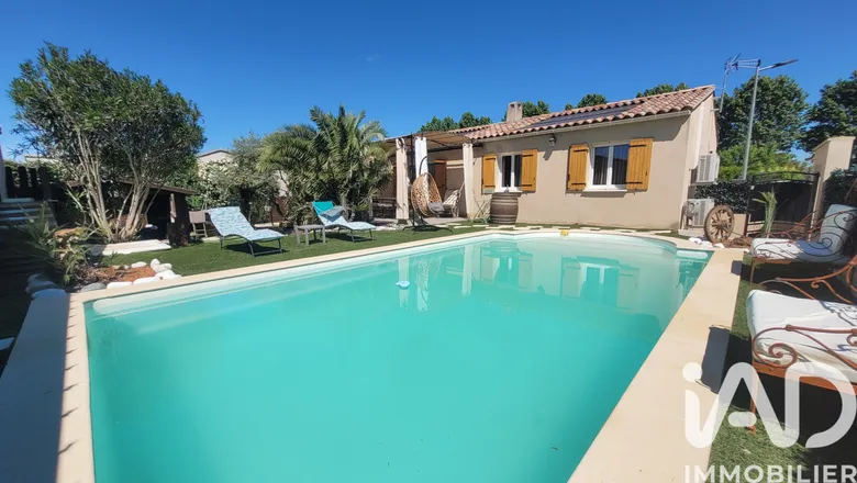 Maison 5 pièces 102 m² · à Monteux · 102 m² · 320 000 €