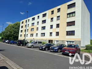 Apartment in Sens (89100)