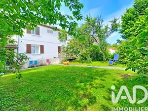 House in Vaires-sur-Marne (77360)