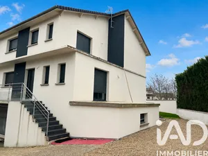 Pavillon à Ablon-sur-Seine (94480)