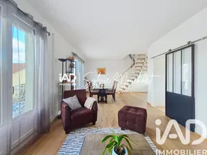 Maison à Les Clayes-sous-Bois (78340)
