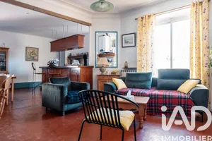 Apartment in Toulon (83000)