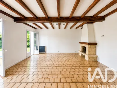 House in Juillac-le-Coq (16130)