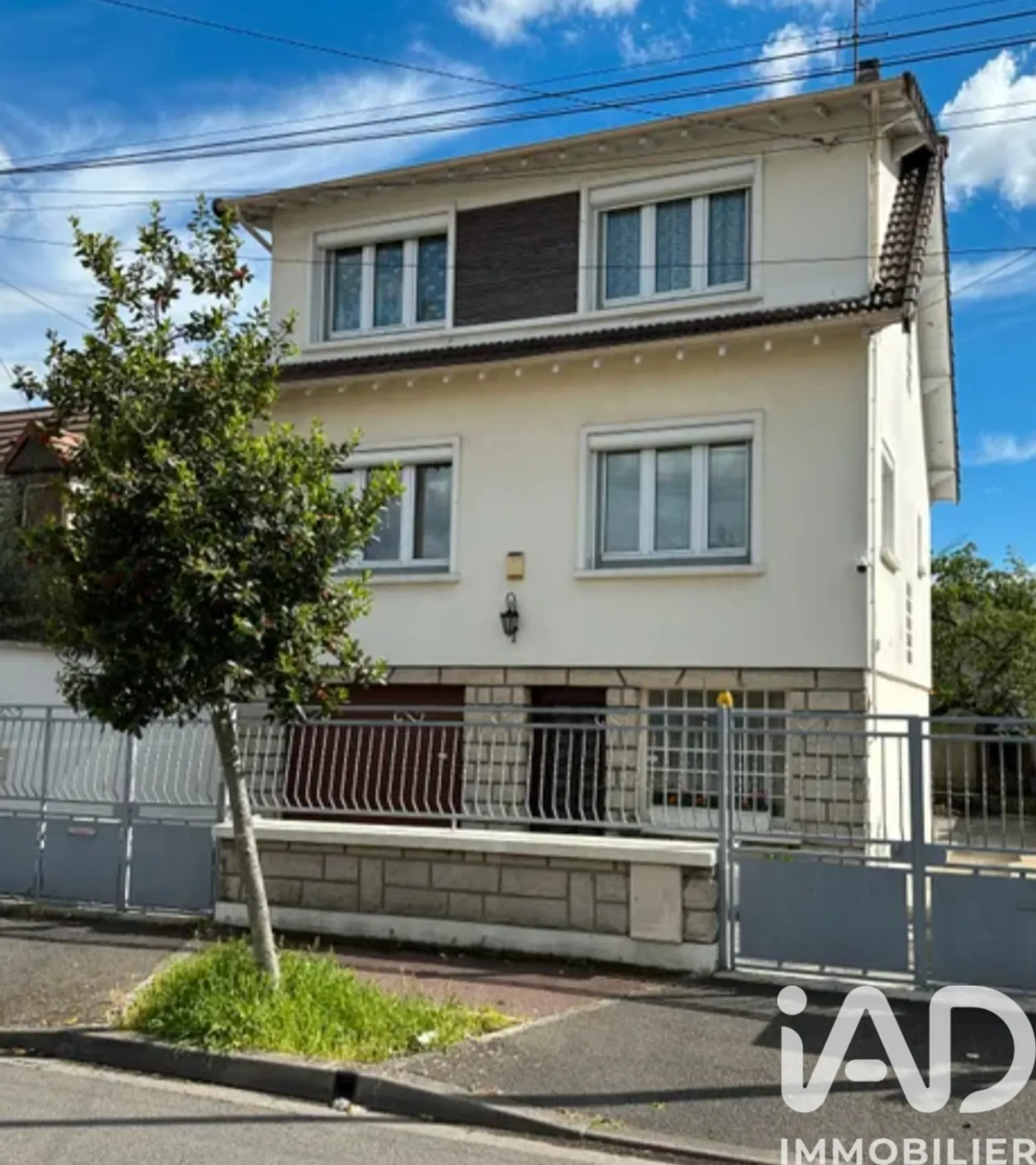 Vente maison à Gagny (93220) : maison 4 pièces 120 m² - 2030190 — 2