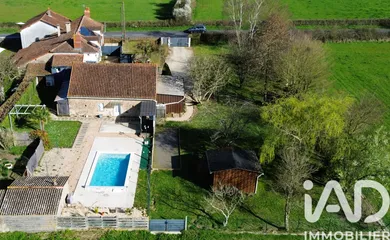 Maison traditionnelle à Moussac (86150)