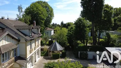 Demeure à Vaucresson (92420)