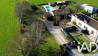 Traditional house in Moussac (86150)