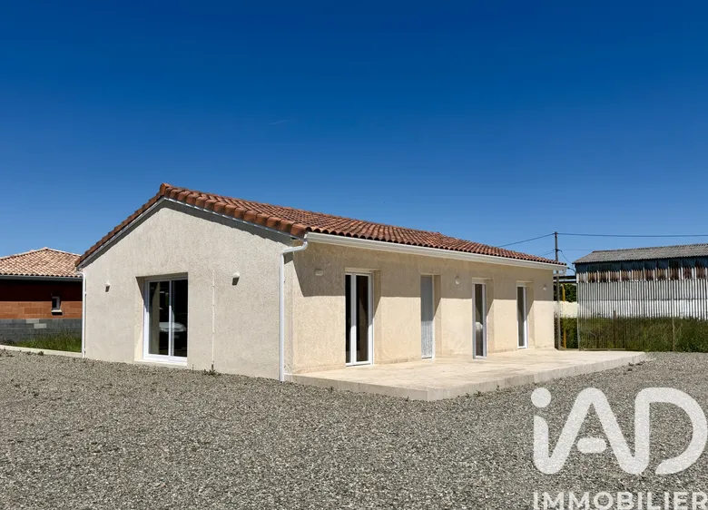 Maison 4 pièces 93 m² · à Labarthe-Inard · 93 m² · 195 000 €