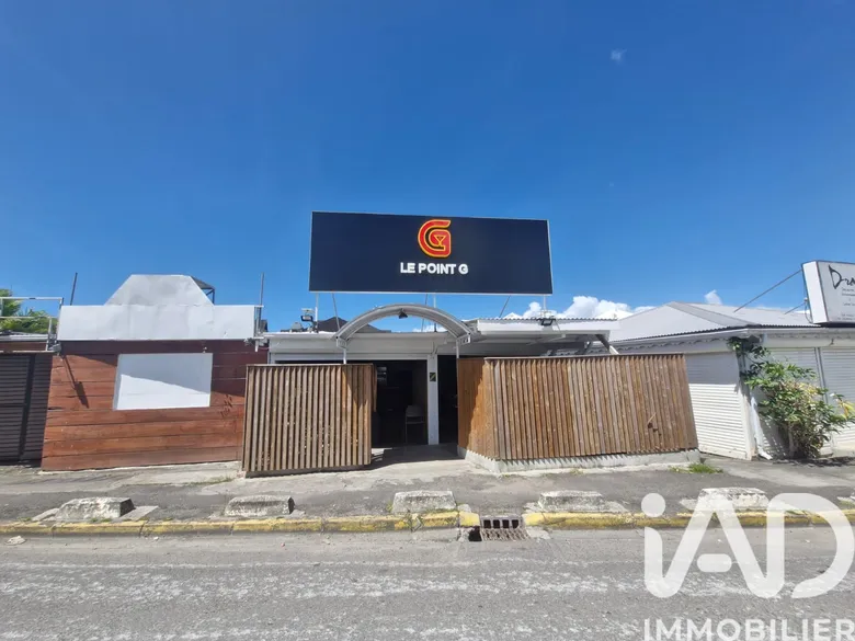 Local commercial 120 m² · à Pointe À Pitre · 120 m² · 160 037 €