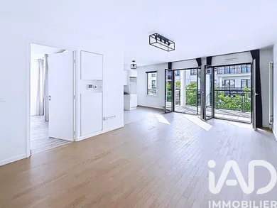Appartement à Suresnes (92150)